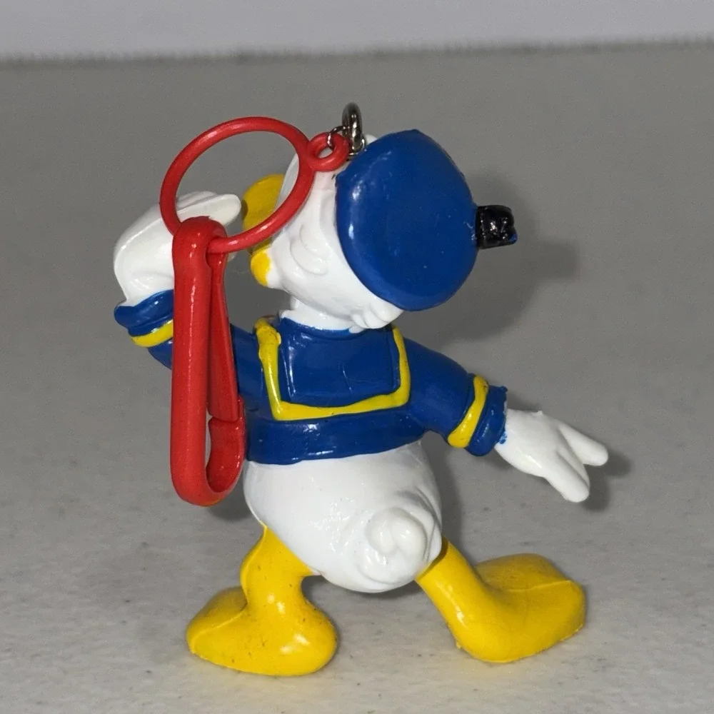 Vintage Donald Duck Ornament Walt Disney Productions Saluting Red Clip